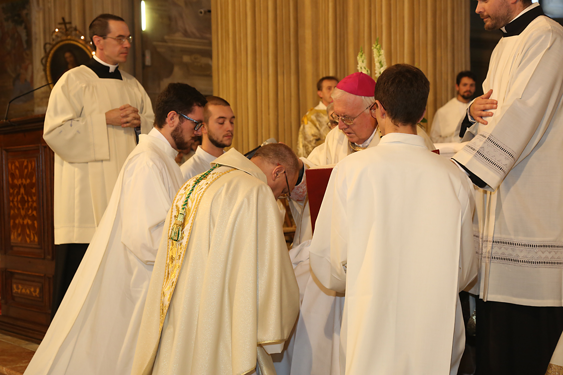 Monsignor Marco Prastaro Vescovo di Asti_257.jpg